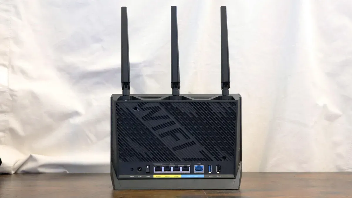 ZDNet PC expert advises against using home router USB ports — Zdnet.com