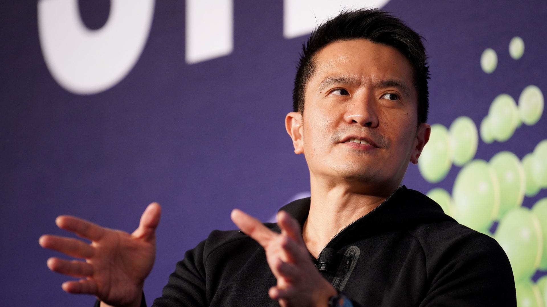 Razer CEO says users could fall for Project Ava but product won't be built that way — Cdn.mos.cms.futurecdn.net