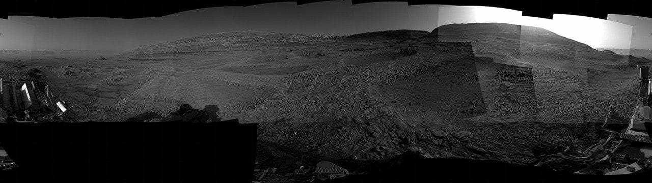 Curiosity right Navcam images from Sol 4752 (Dec. 19, 2025) in cylindrical projection — Assets.science.nasa.gov