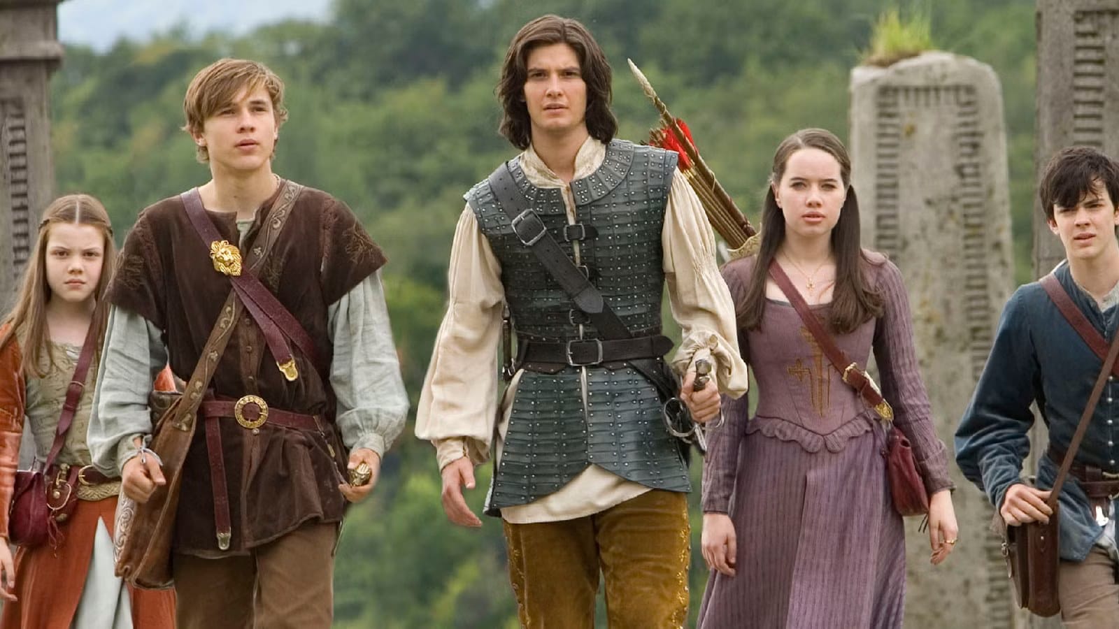 Greta Gerwig to launch Netflix's Narnia series with The Magician's Nephew — Static0.moviewebimages.com