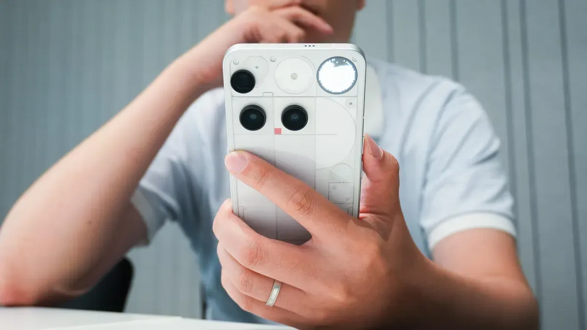 How to clear Android app and browser cache to free space and fix slowdowns — Zdnet.com