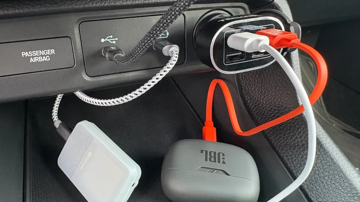Car USB ports do more than charge phones, ZDNET says — Zdnet.com