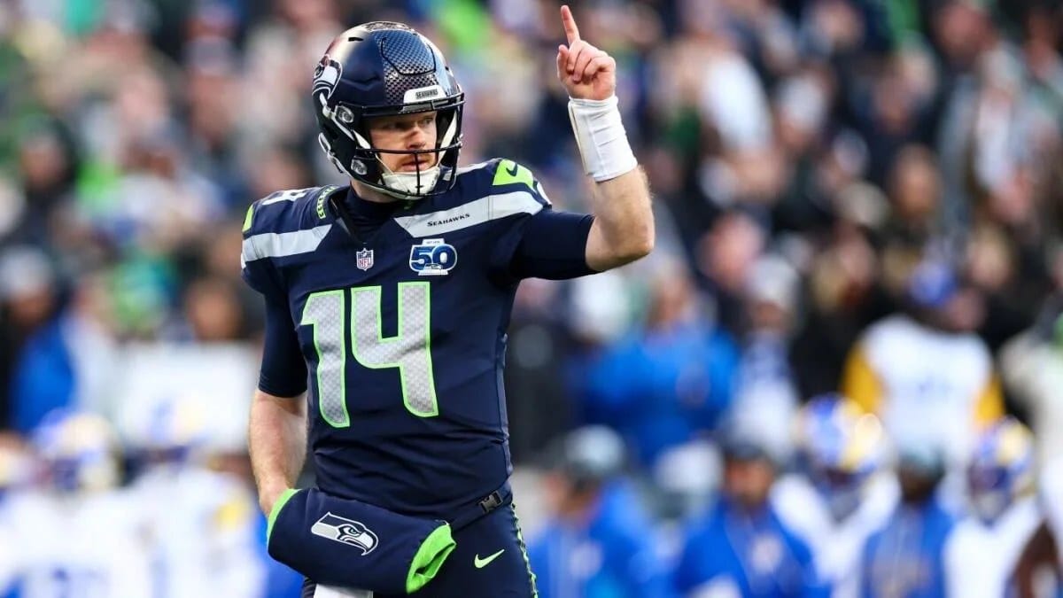 Seahawks lead Rams 17-13 at halftime of NFC Championship at Lumen Field — Sportshub.cbsistatic.com