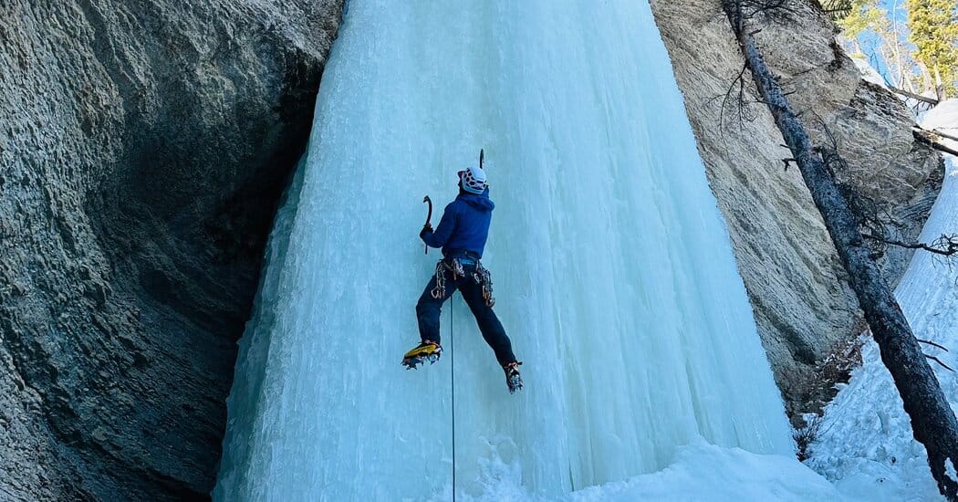 Novice climbs a frozen waterfall near Yellowstone with a Wyoming guide — Static01.nyt.com