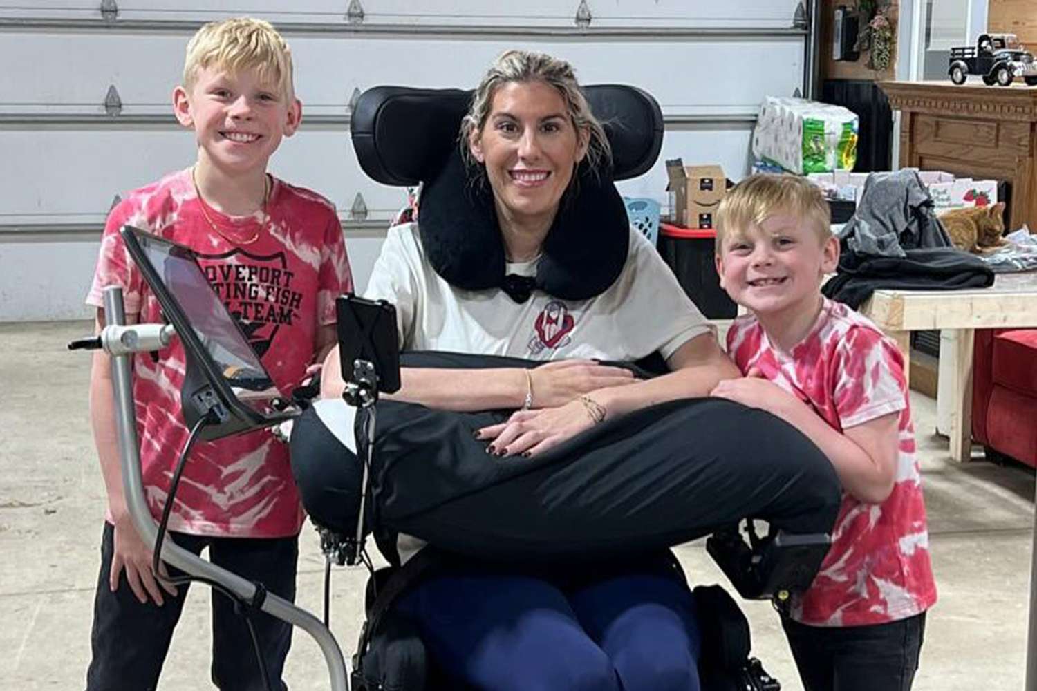 Sara Bennett dies at 39 after nearly three years with ALS — People.com