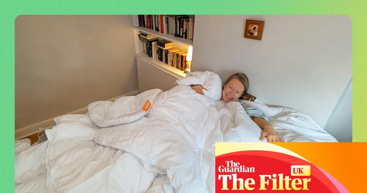 Tester urges breathable natural-fibre bedding to improve winter sleep — I.guim.co.uk
