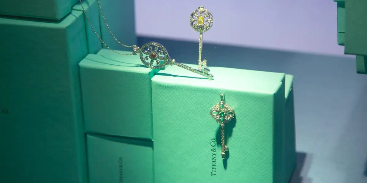 Tiffany shifts focus from silver to gold and high jewelry under LVMH — I.insider.com
