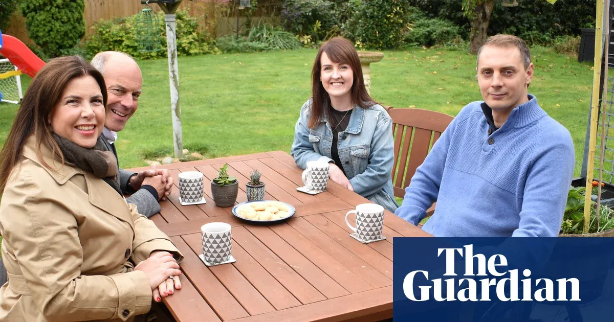 Kirstie and Phil face bungalow dilemma on Love It or List It — I.guim.co.uk