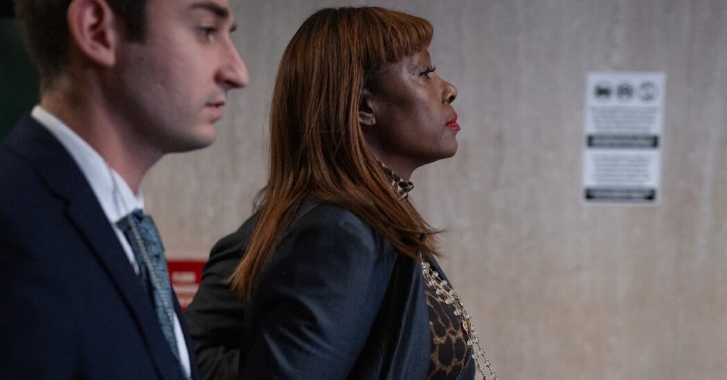 Former Adams aide accused of accepting diamond earrings as bribe, prosecutors say — Static01.nyt.com