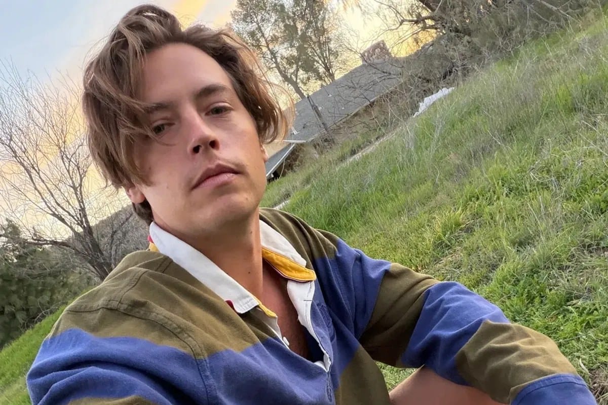 Cole Sprouse poses on an outdoor toilet; star snaps from Paris and NYC — Pagesix.com
