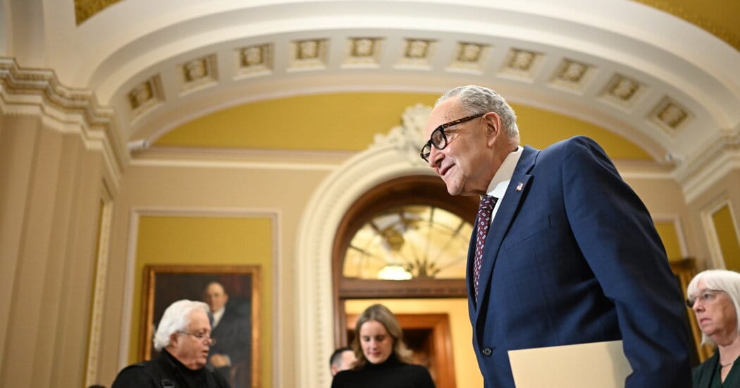 Trump and Schumer move toward deal to split homeland security funding — Static01.nyt.com