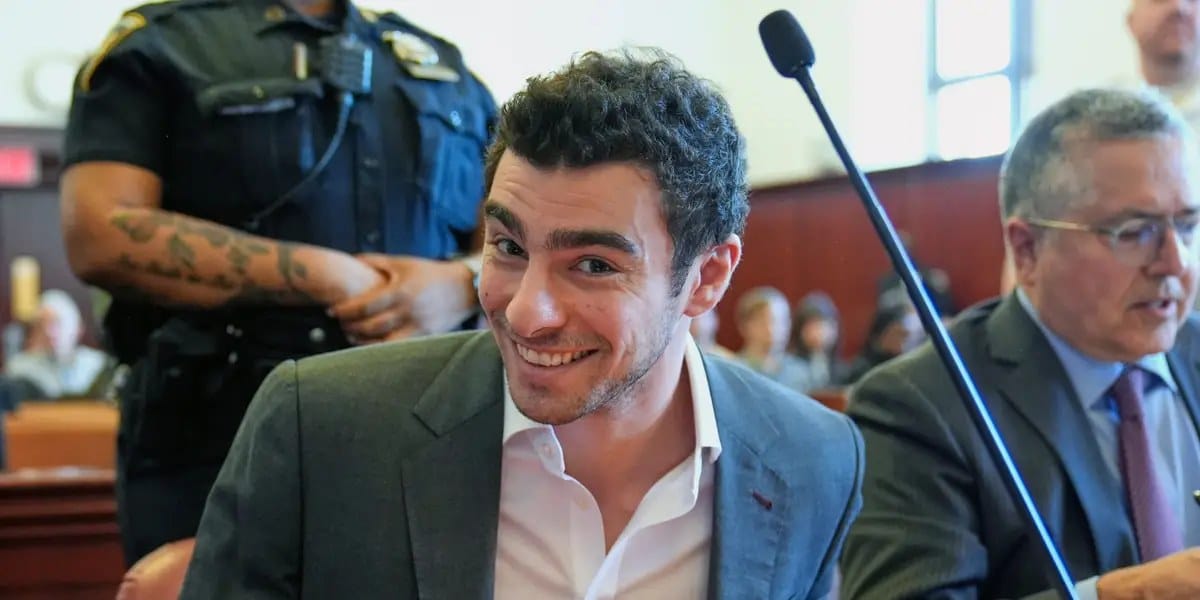 Man arrested after posing as FBI agent with pizza cutter to free Luigi Mangione — I.insider.com