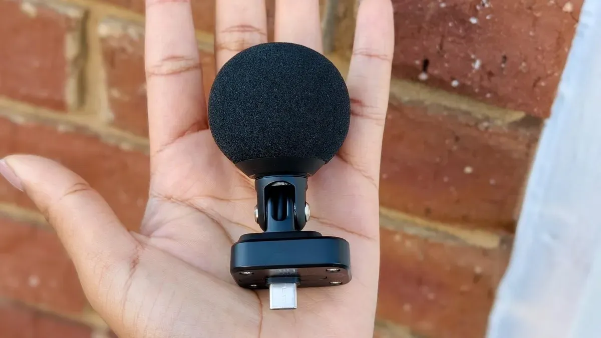Shure MV88 USB-C review: $160 palm-sized mic that upgrades phone audio — Zdnet.com
