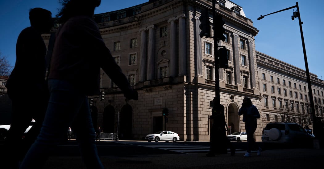 Trump Sues I.R.S., Seeks at Least $10 Billion Over Tax Return Leak — Static01.nyt.com