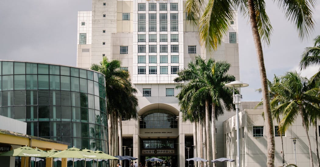 Florida universities’ agreements with ICE deepen student anxiety — Static01.nyt.com