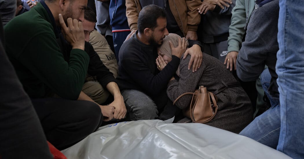 Israel launches airstrikes in Gaza as Rafah border set to reopen — Static01.nyt.com