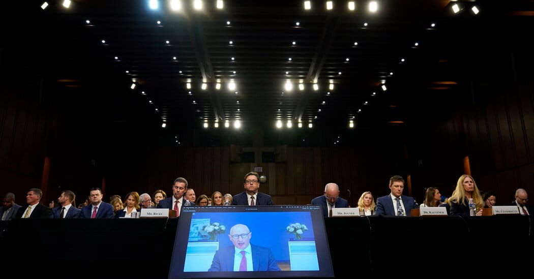 Congress restricts pharmacy benefit managers to try to lower drug prices — Static01.nyt.com