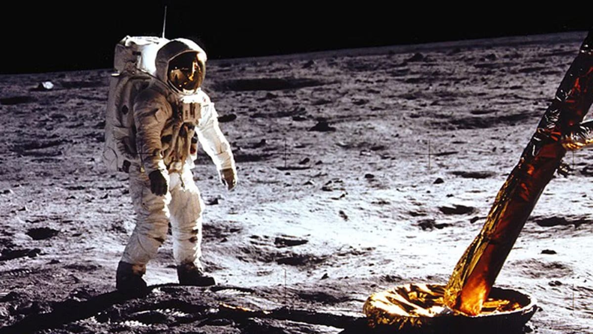 Apollo 11 documentary now available to stream on Netflix — Static0.colliderimages.com
