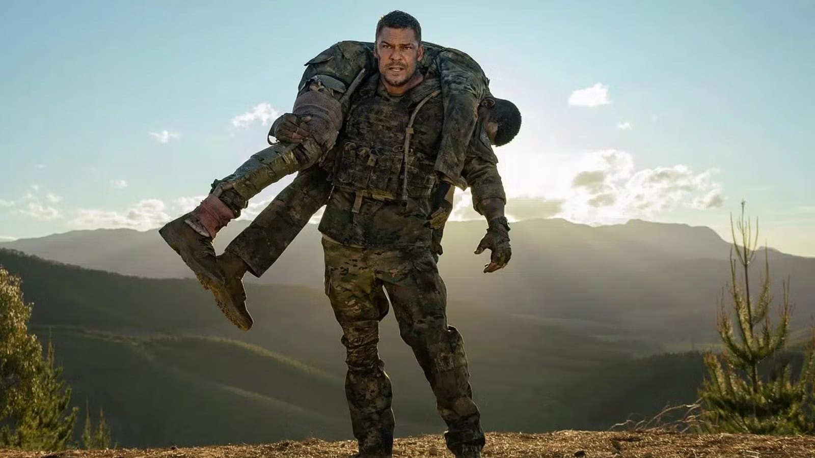 Netflix trailer for War Machine stars Alan Ritchson in action sci-fi — Static0.moviewebimages.com