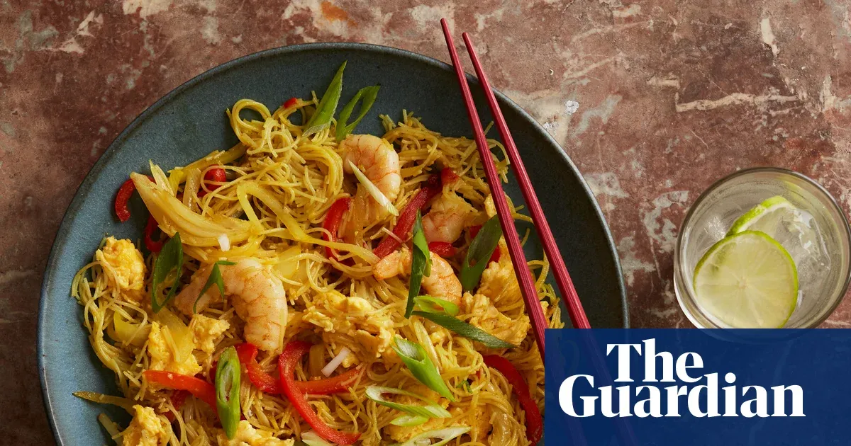 Jeremy Pang recipes: Sichuan chicken and Singapore noodles — i.guim.co.uk