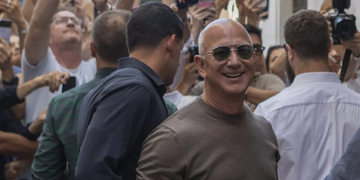 Jeff Bezos saved the Washington Post. Now he's cutting it. — i.insider.com