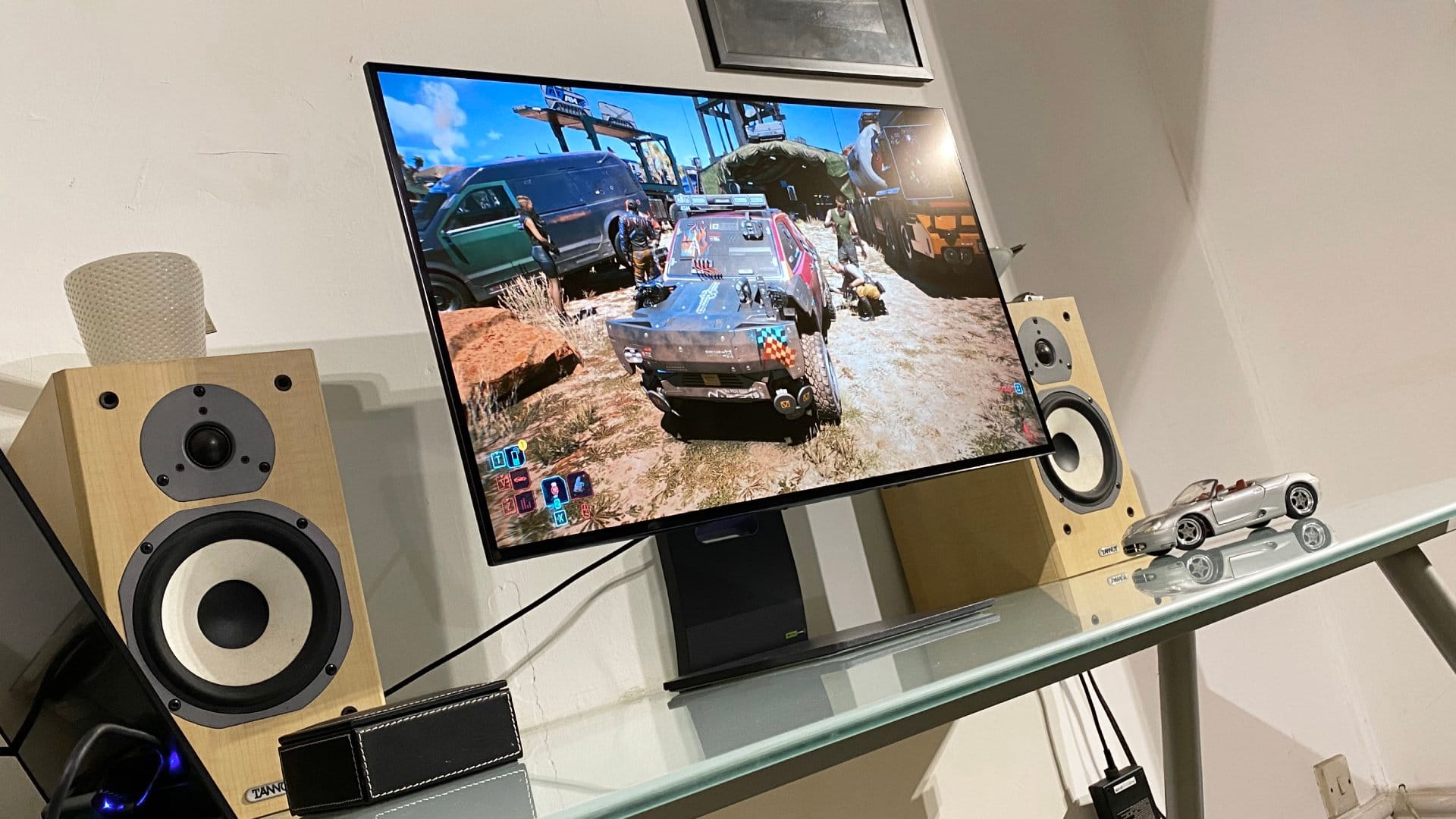 After 3,000 hours and two years, OLED monitor shows only minor burn-in — cdn.mos.cms.futurecdn.net