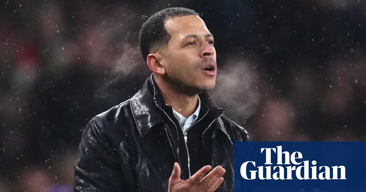 Liam Rosenior accuses Arsenal of disrespect over warm-up disruption — i.guim.co.uk
