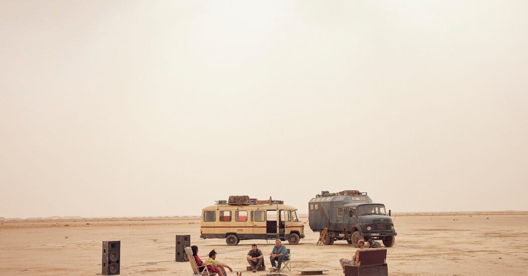‘Sirat’ Review: A Shocker in the Desert — static01.nyt.com