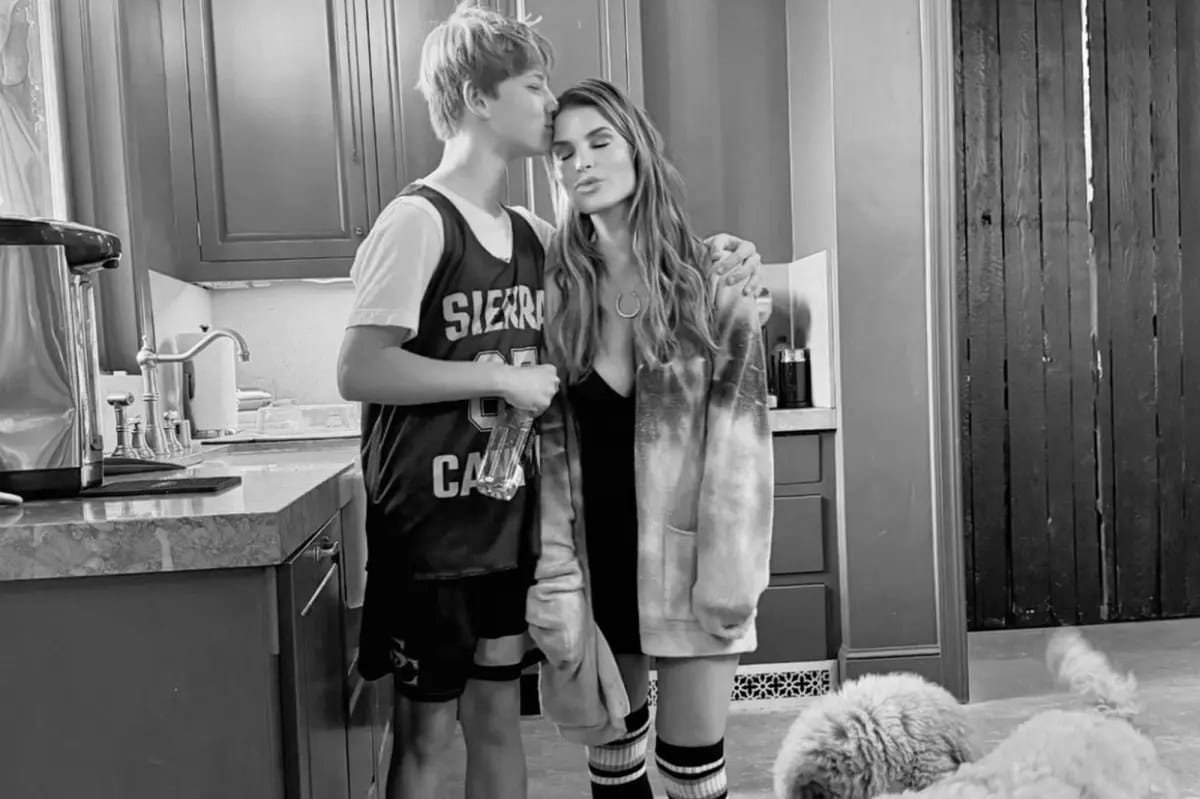 Jessica Simpson's 12-year-old son towers over pop star in sweet snap — pagesix.com