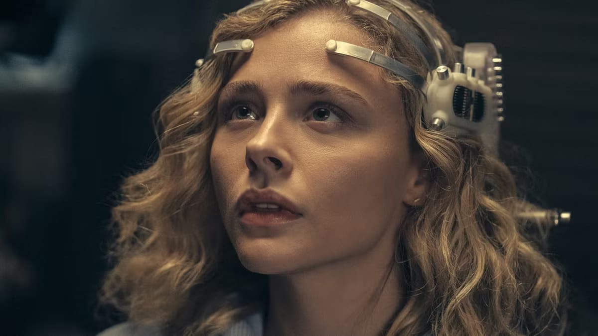 10 Nearly Perfect Sci‑Fi Shows, Ranked — static0.colliderimages.com