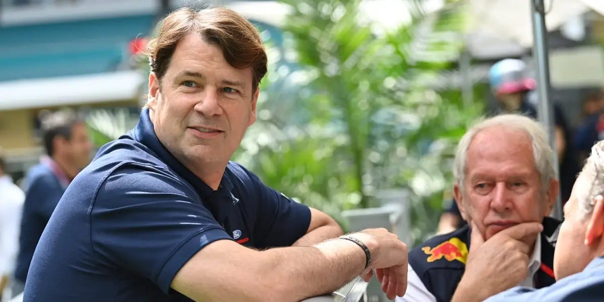 Ford CEO shares photos of $30,000 EV pickup prototypes — i.insider.com