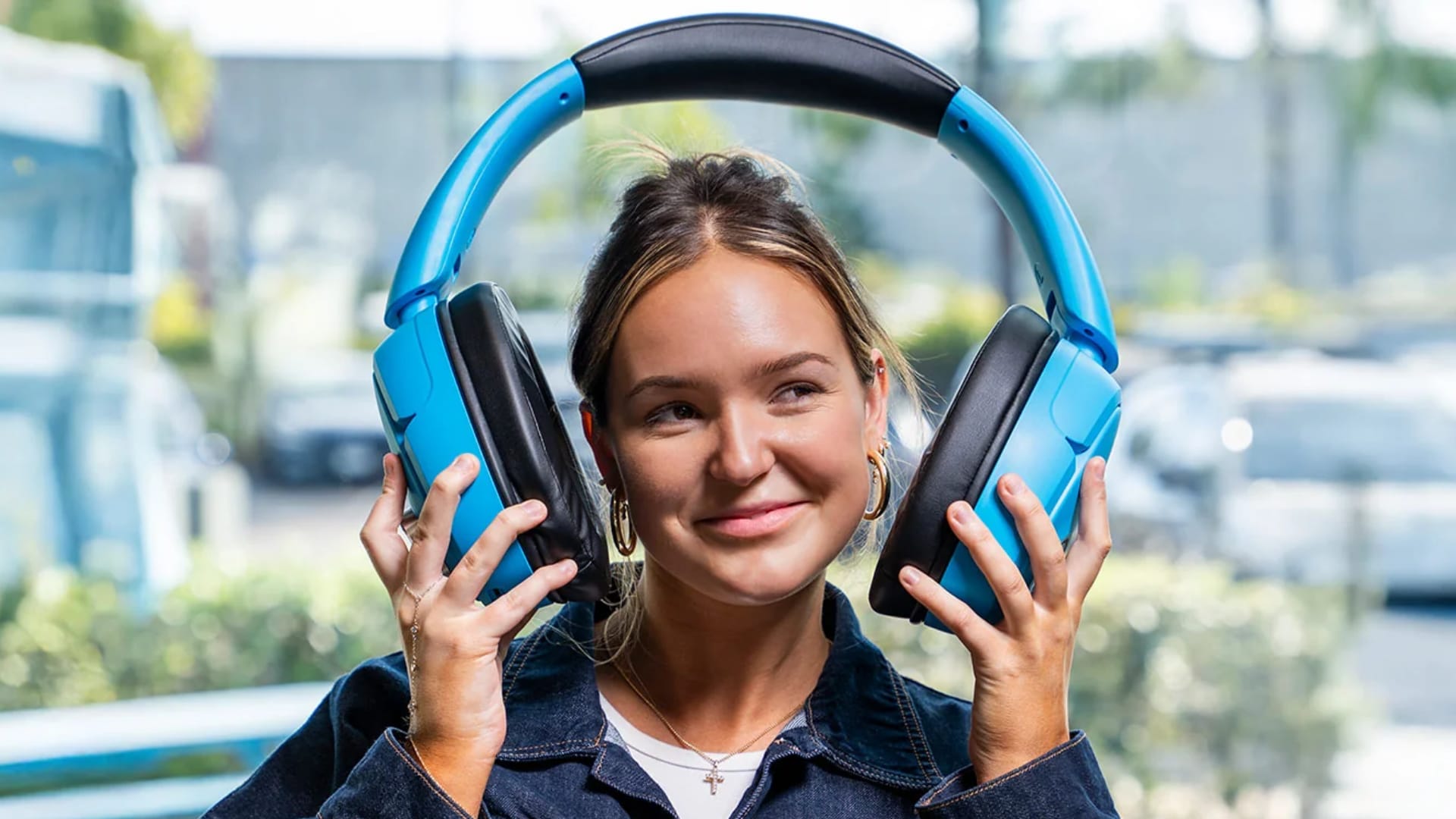 JLab makes giant headphones that double as a Bluetooth speaker — Pcgamer