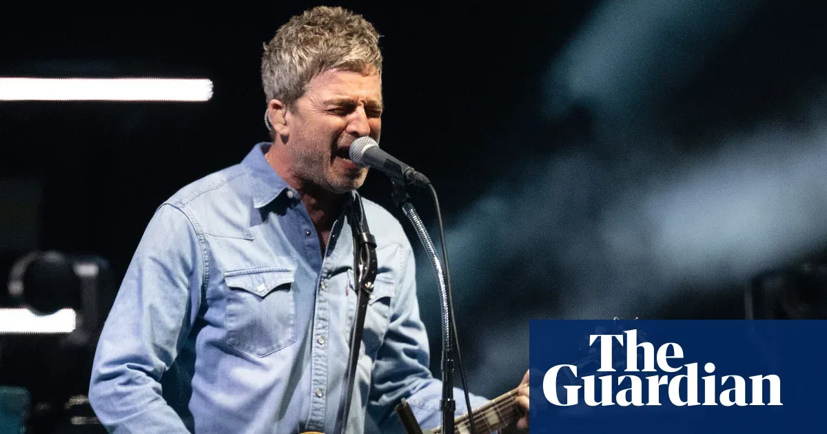 Levi’s sales grow in UK as celebrities drive denim revival — Lifestyle | The Guardian