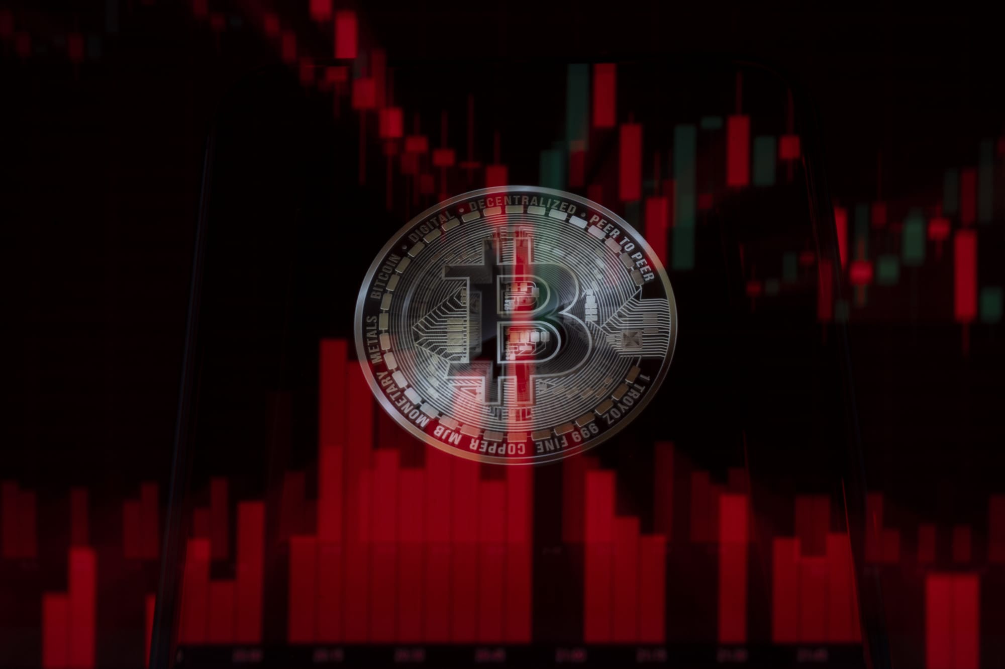 Bitcoin climbs Friday, but risks of further drops remain — Mashable