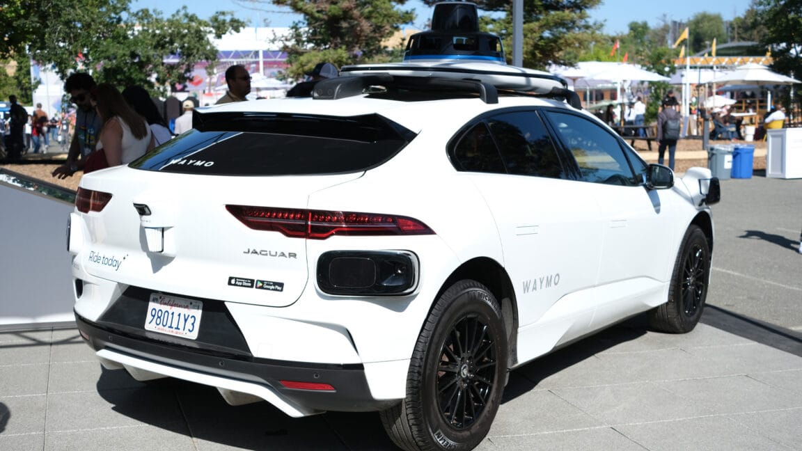 Waymo leverages Genie 3 to create a world model for self-driving cars — Cars - Ars Technica