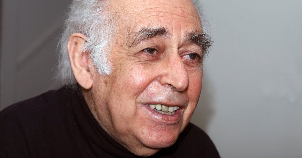 Roland Huntford, Historian Who Challenged Scott, Dies at 98 — NYT > Education