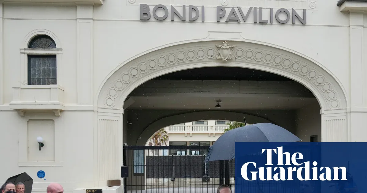 Isaac Herzog meets Bondi survivors during Sydney visit — World news | The Guardian