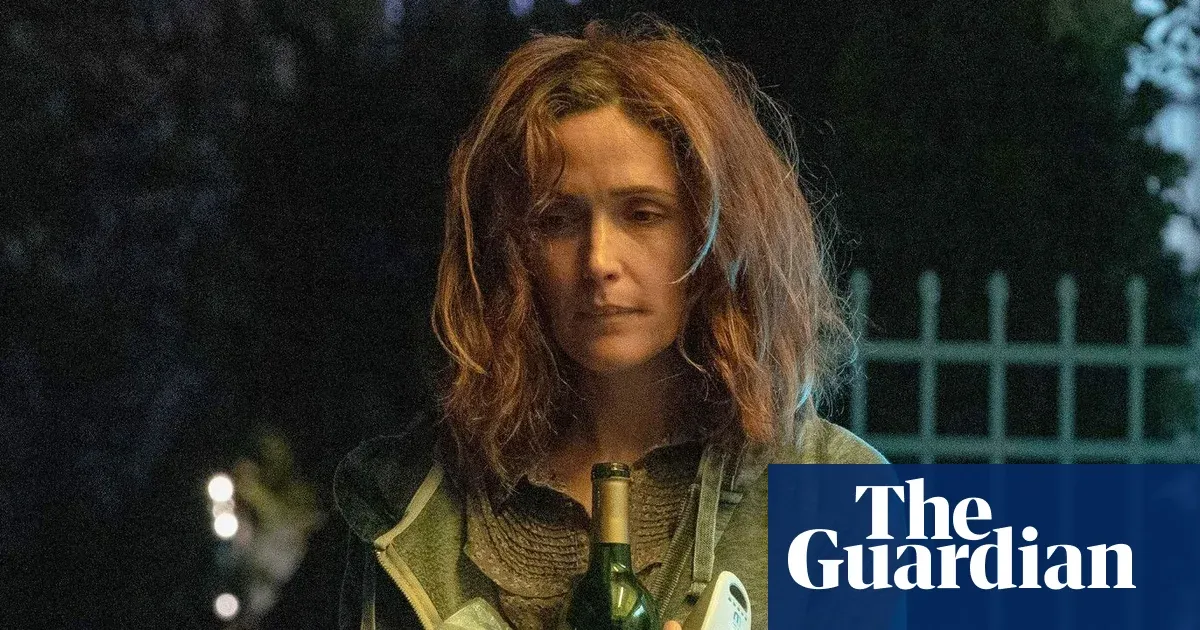 Rose Byrne on playing a mother cracking up in taboo-busting film — Culture | The Guardian