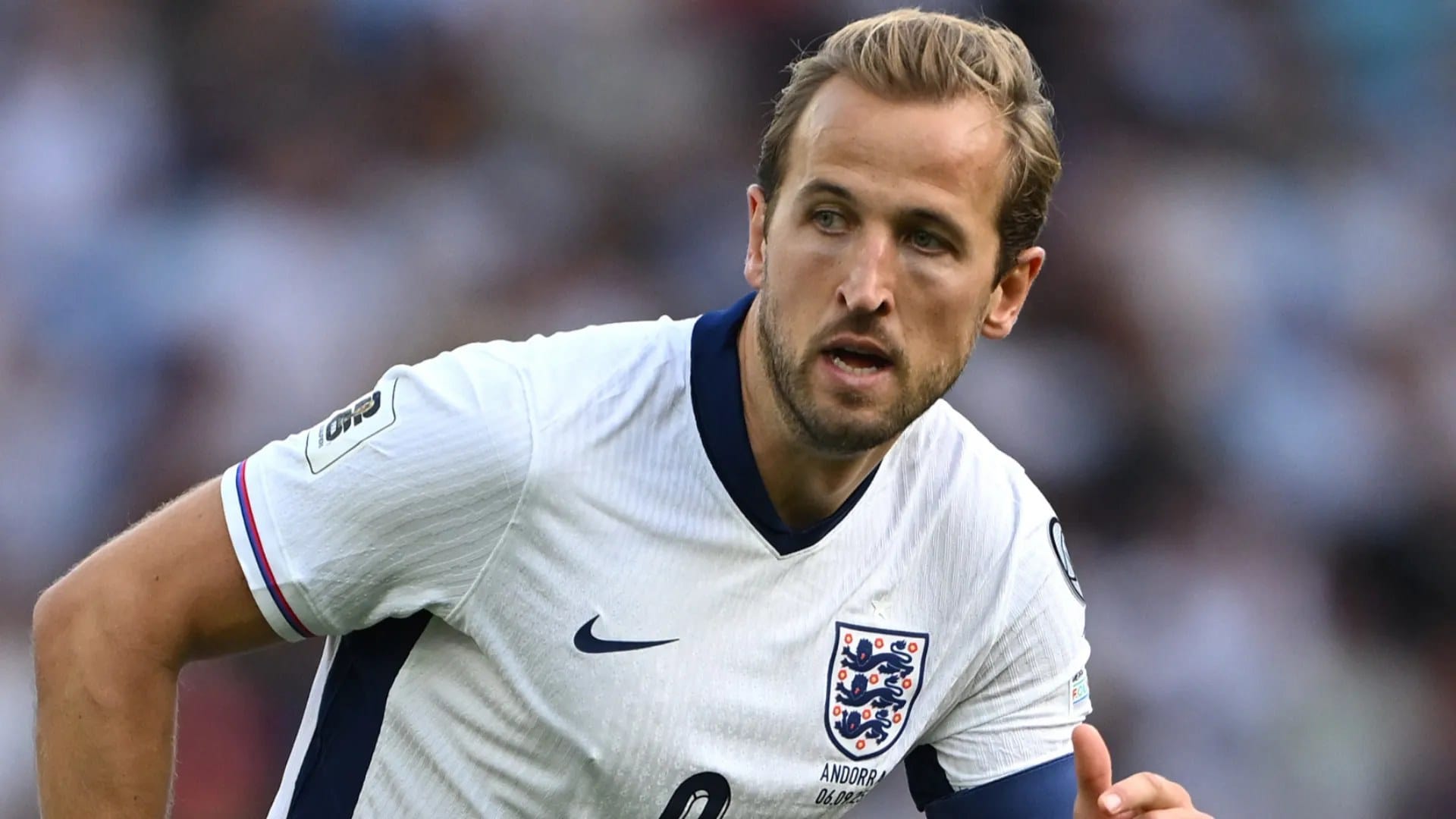 Owen urges England to take three recognised strikers with Harry Kane — Goal