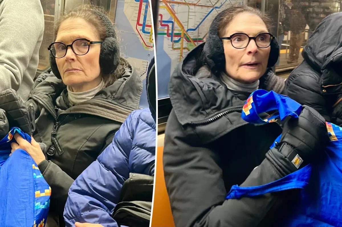 'Scarface' bombshell looks unrecognizable while riding NYC subway — Pagesix