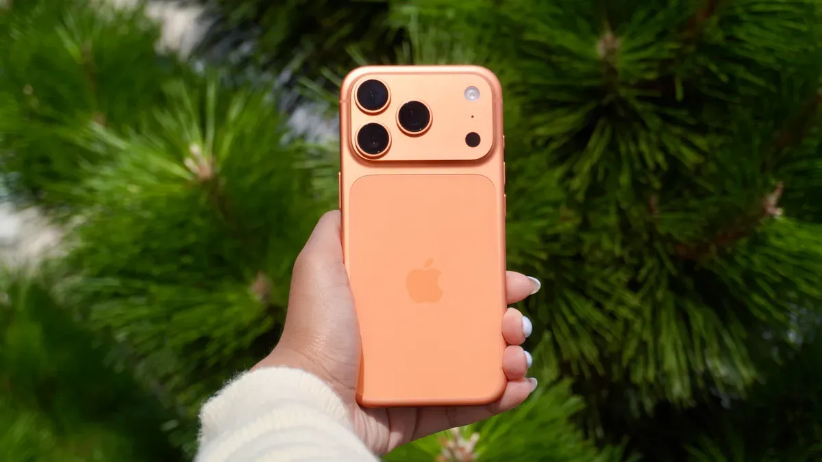 Verizon offers free iPhone 17 Pro with $200 gift card — Latest news