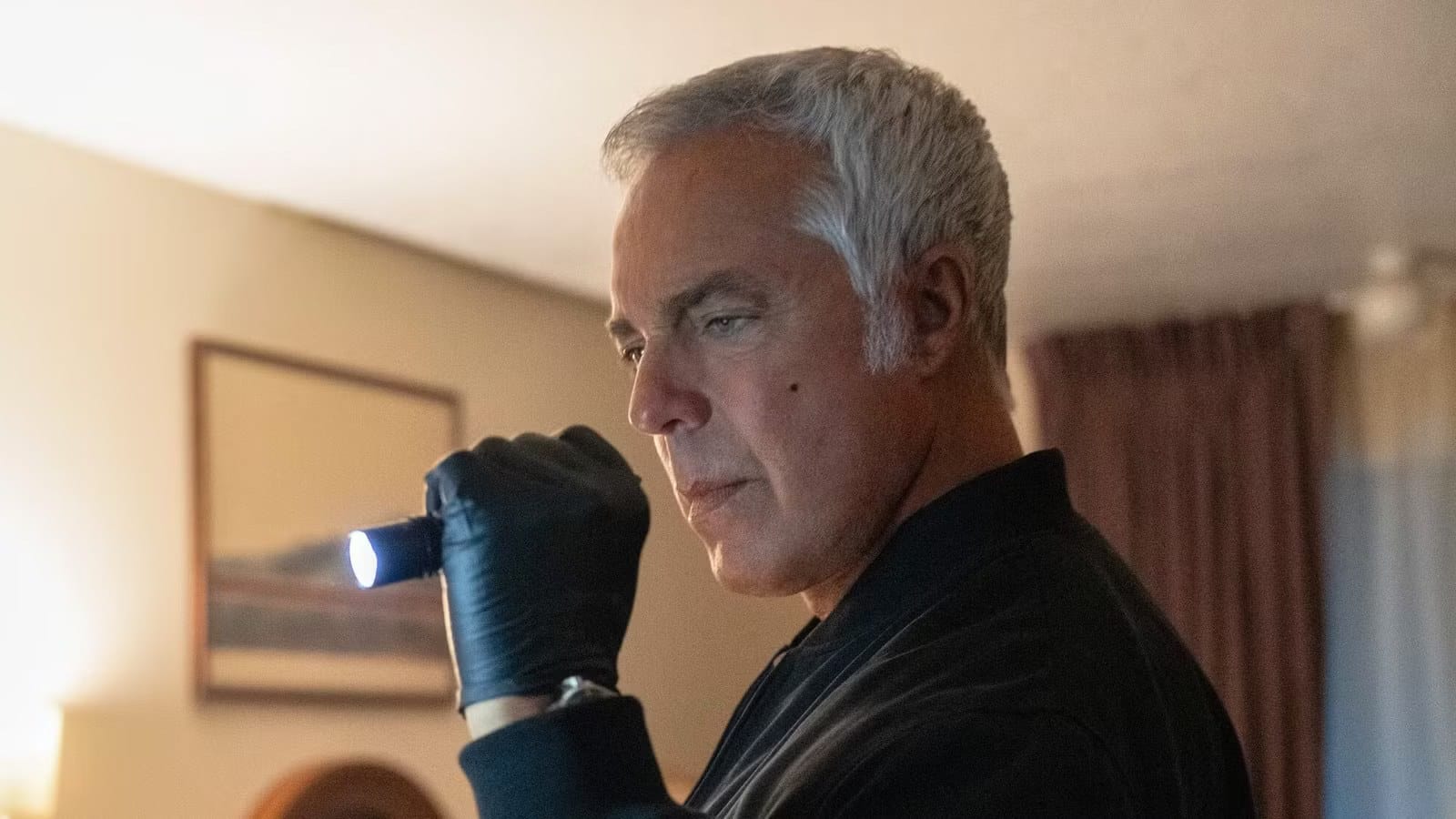 ‘Bosch’ and ‘The Lincoln Lawyer’ Will Officially Crossover in November — Collider