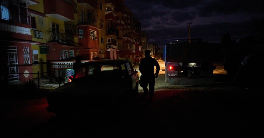 U.N. Condemns U.S. Measures Halting Oil Deliveries to Cuba — NYT > World > Americas