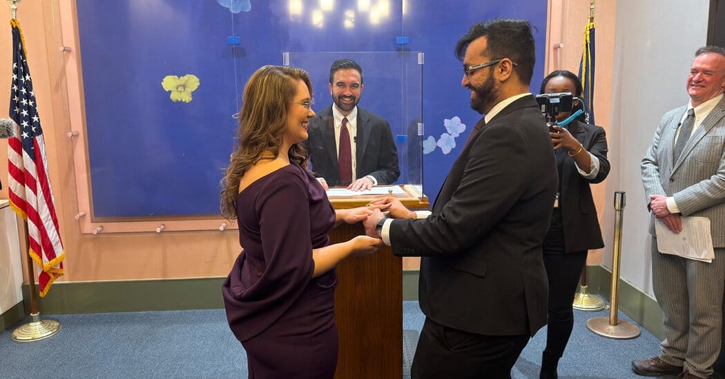 Mamdani surprises couples at City Hall and officiates six weddings — NYT > Style