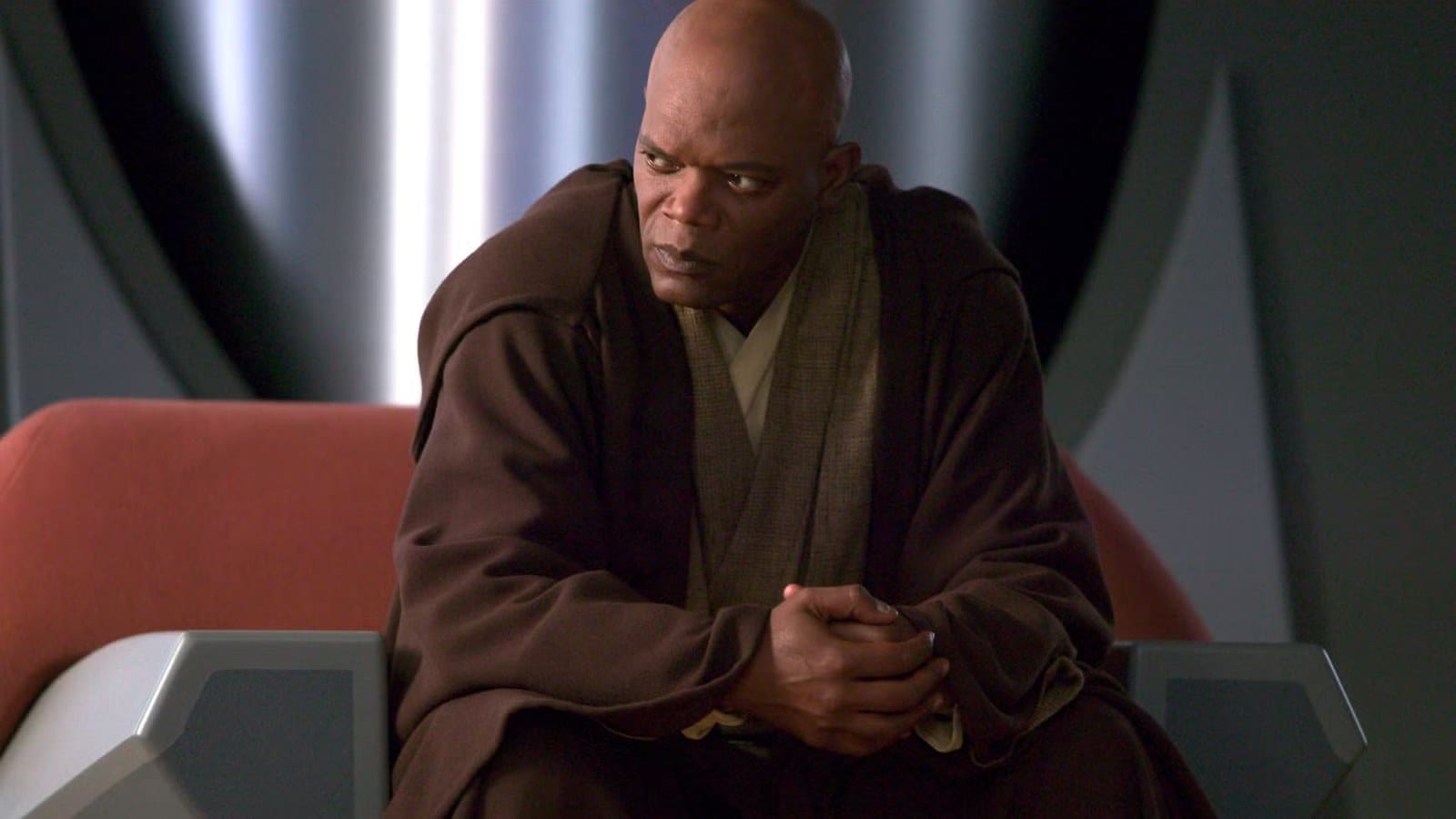 10 Most Powerful 'Star Wars' Characters In Official Canon, Ranked — Movieweb