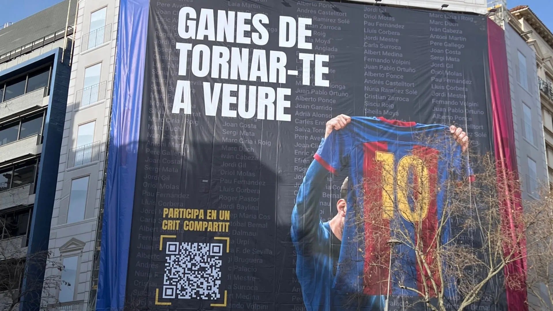 Barcelona candidate unfurls huge Messi banner and reuses Laporta slogan — Goal