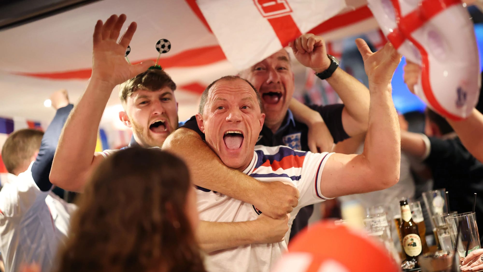 UK allows pubs to extend hours for 2026 World Cup knockouts — Goal