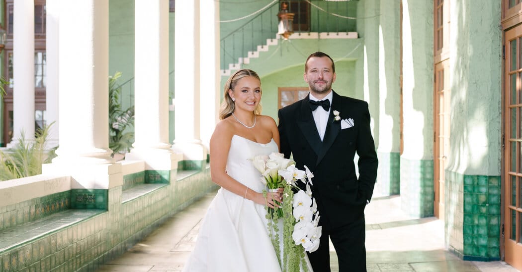 They Spun a Globe on Their First Date, and Kept Their Promise — NYT > Style