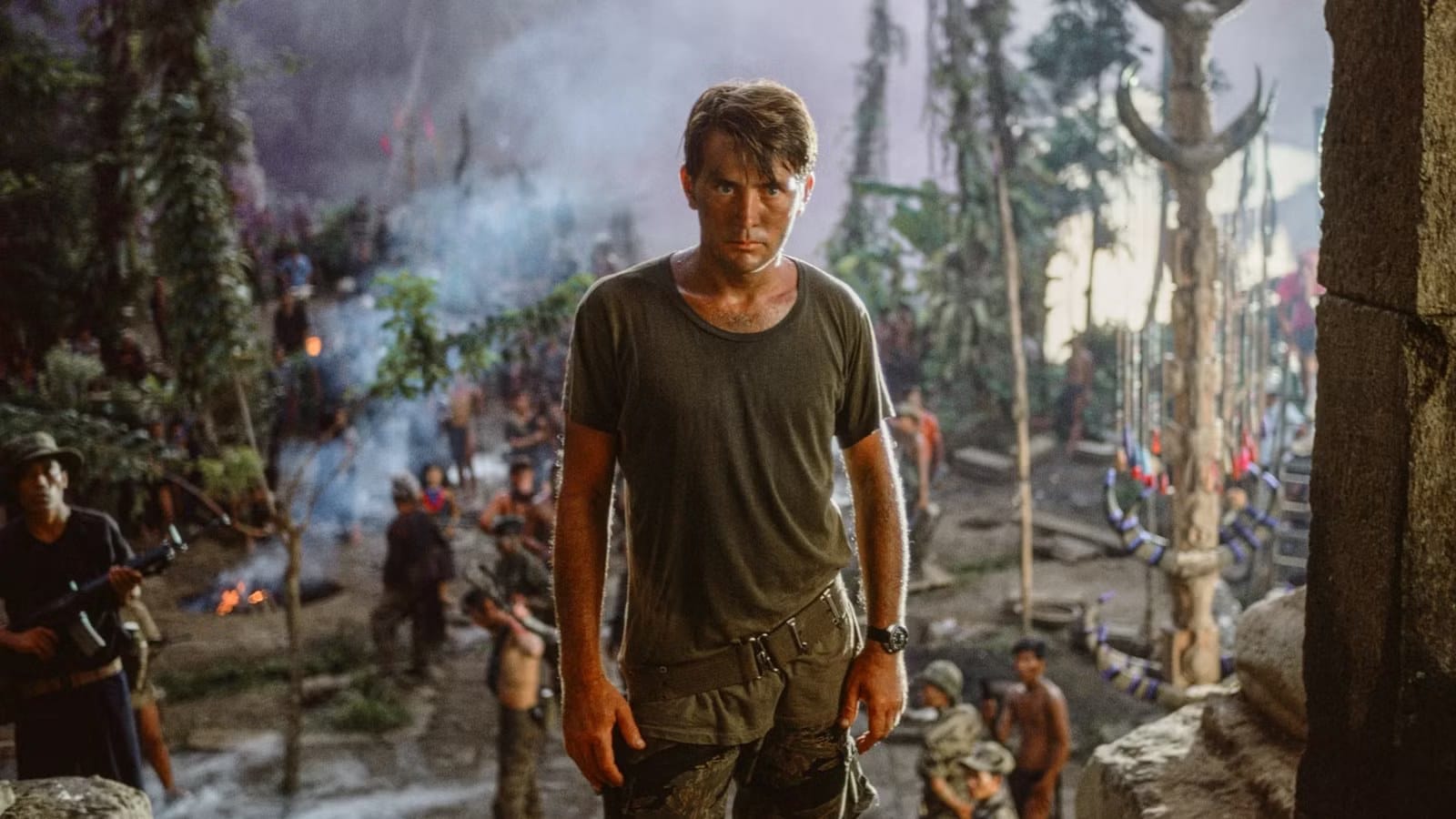 Ten Vietnam War Films Considered More Devastating Than 'Apocalypse Now' — Movieweb