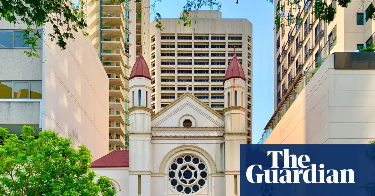 Man charged with hate crime after ramming gates of Brisbane synagogue — World news | The Guardian